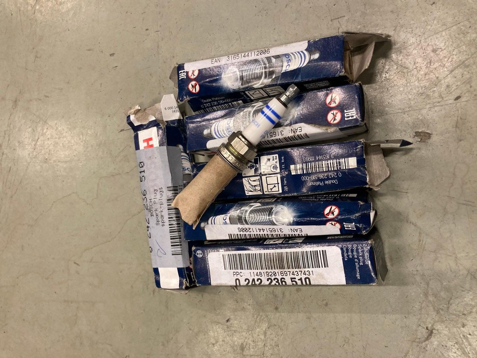 Bosch Bougie Dubbel Platina FR7NPP332 - Nieuw in doos, Ophalen of Verzenden, Nieuw, BMW