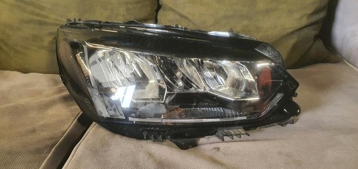 Koplamp Led rechts Peugeot 208 bj 2019+, Auto-onderdelen, Verlichting, Gebruikt, Frankrijk, Ophalen of Verzenden, Sidali047@hotmail.com