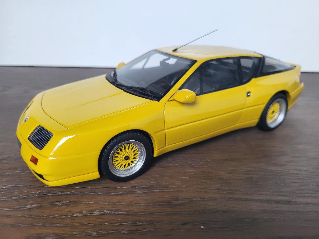 Alpine GTA V6 Le Mans Danielson Jaune 531 1990 - OTTO 1:18, Hobby en Vrije tijd, Modelauto's | 1:18, Ophalen of Verzenden, Zo goed als nieuw