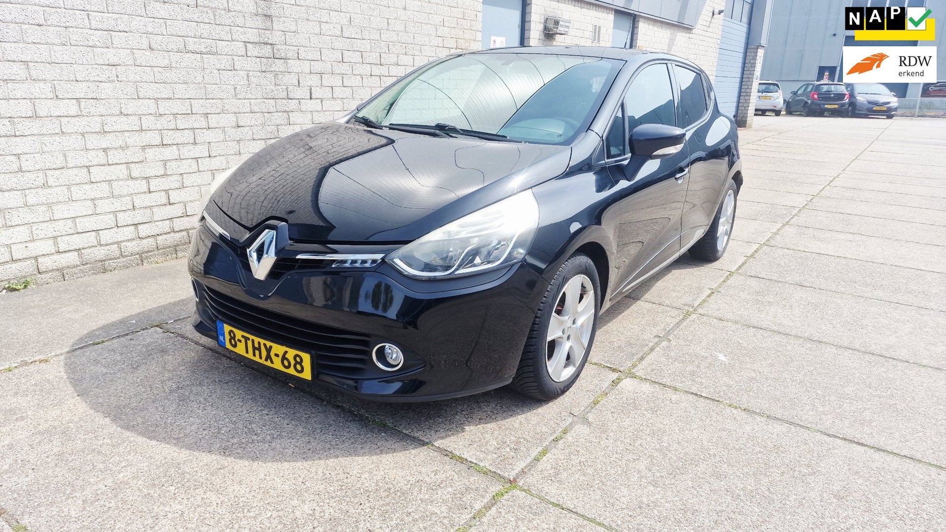 Renault Clio 0.9 TCe Expression 2e eigenaar Airco NAP...., Voorwielaandrijving, Start-stop-systeem, 540 kg, Zwart