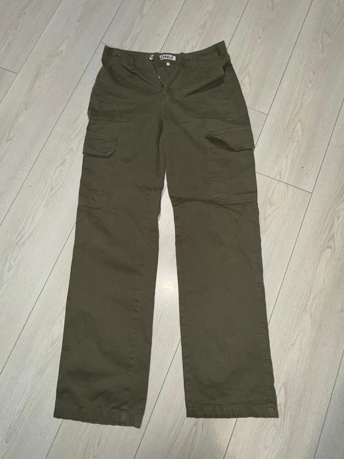Only cargo broek, amper gedragen, Ophalen of Verzenden, Zo goed als nieuw, Maat 36 (S), Lang