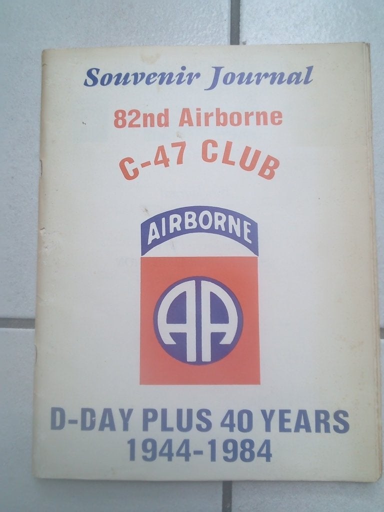 Souvenier Journal  82nd Airborne, Ophalen of Verzenden, Landmacht, Amerika, Boek of Tijdschrift