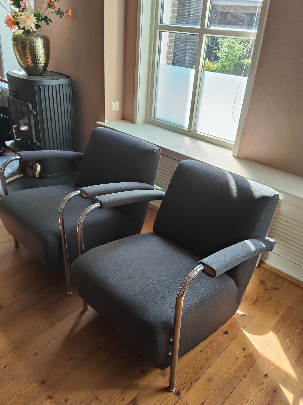 2 Leolux Scylla stoelen, Ophalen, 75 tot 100 cm, Stof, 50 tot 75 cm