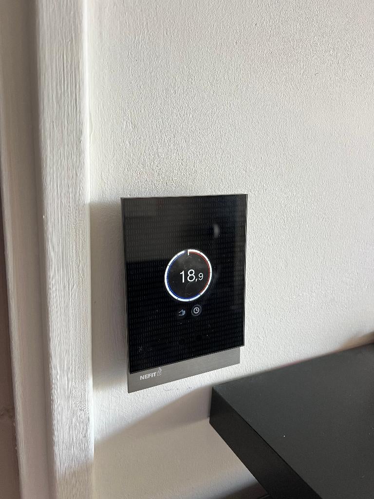 Nefit Easy slimme thermostaat-appbediening & weekprogramma's, Ophalen of Verzenden, Slimme thermostaat, Gebruikt