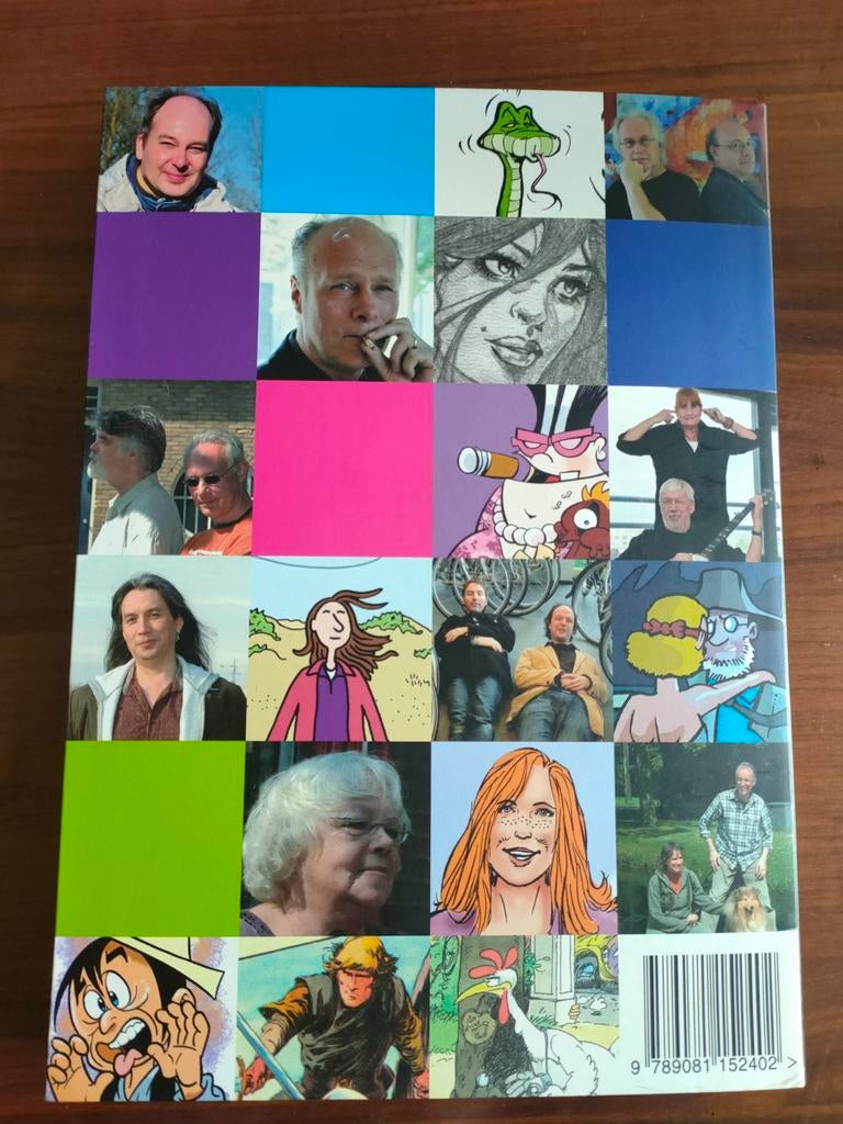 Draw & Shoot Fotoboek Nederlandse Stripmakers, Gelezen, Eén stripboek, Ophalen of Verzenden, Jakari