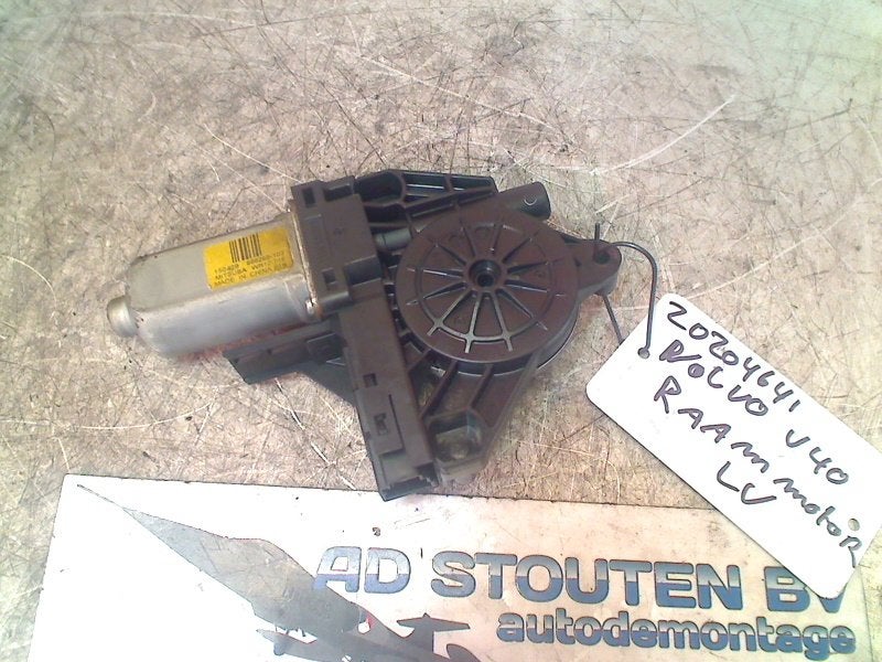 Motor Raammechaniek Links Voor Volvo V40 (MV) 2015 966268103, Gebruikt, Siegburger Straße 229, Köln 50679, , Duitsland, Info@volvocars.com