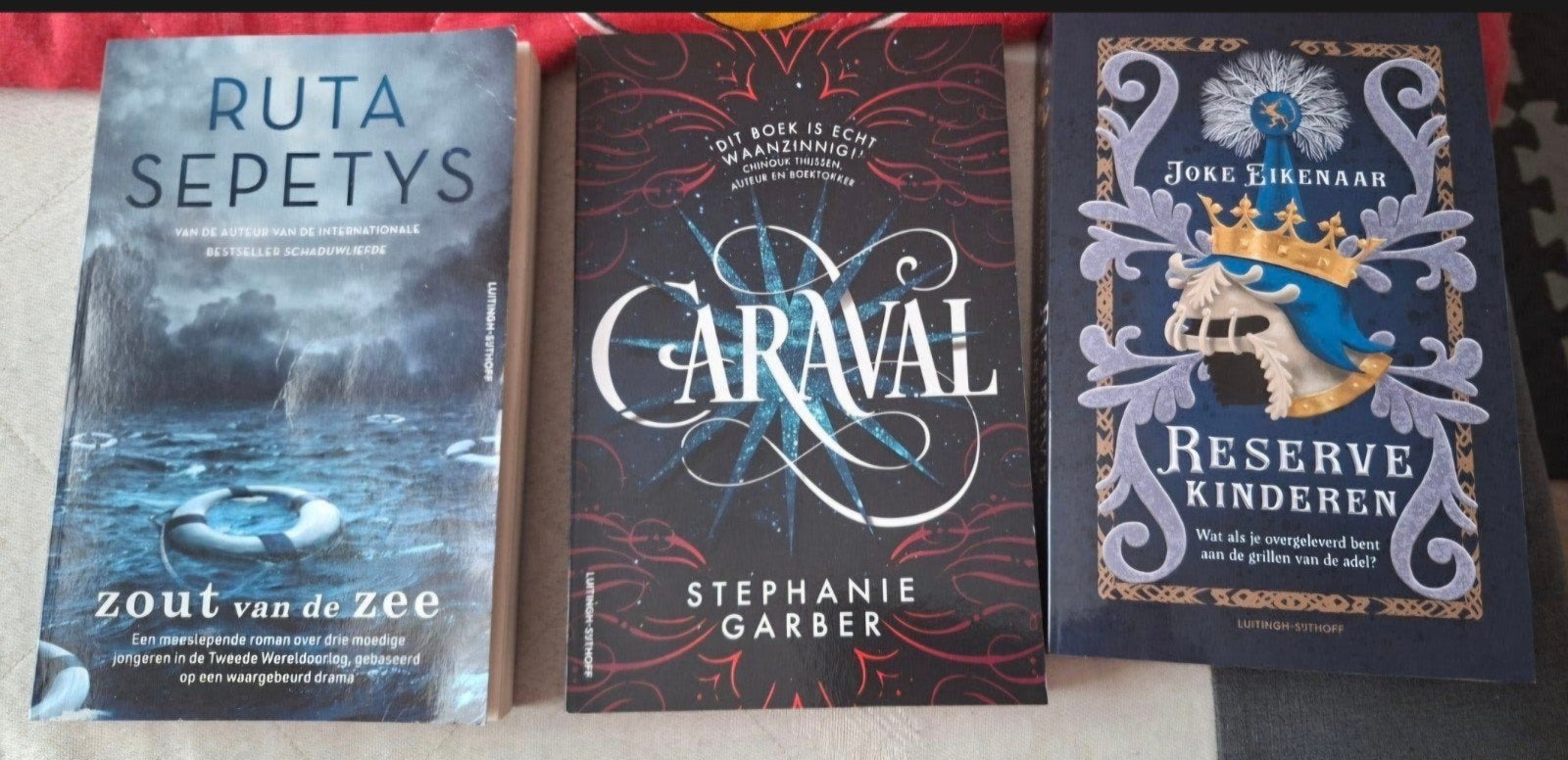 Boekenpakket: Ruta Sepetys, Caraval en Reservekinderen, Ophalen, Nieuw