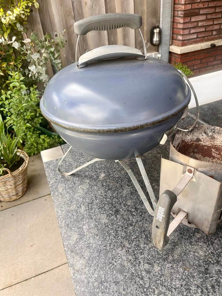 Weber Smokey Joe Premium Houtskoolbarbecue - Grijs, Tuin en Terras, Houtskoolbarbecues, Ophalen, Zo goed als nieuw, Met accessoires