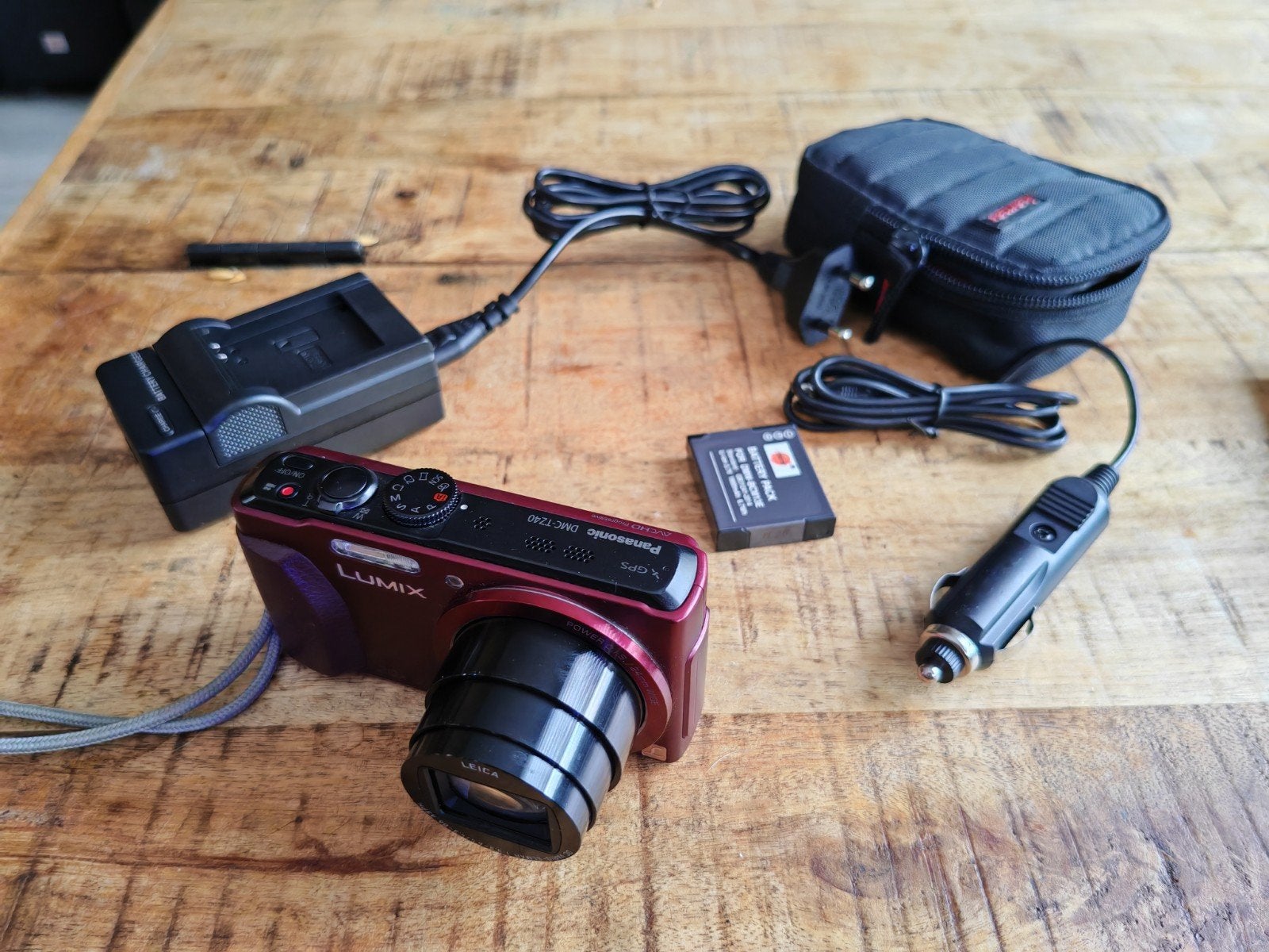 Panasonic DMC-TZ40 digitale camera, Gebruikt, Ophalen of Verzenden, Cameratas, Ingebouwde flitser