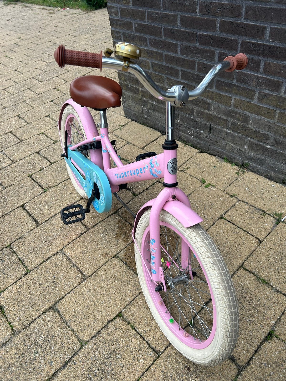 Supersuper Little Miss Kinderfiets Roze 18 inch, Fietsen en Brommers, Ophalen, Zo goed als nieuw, Terugtraprem, 16 tot 20 inch