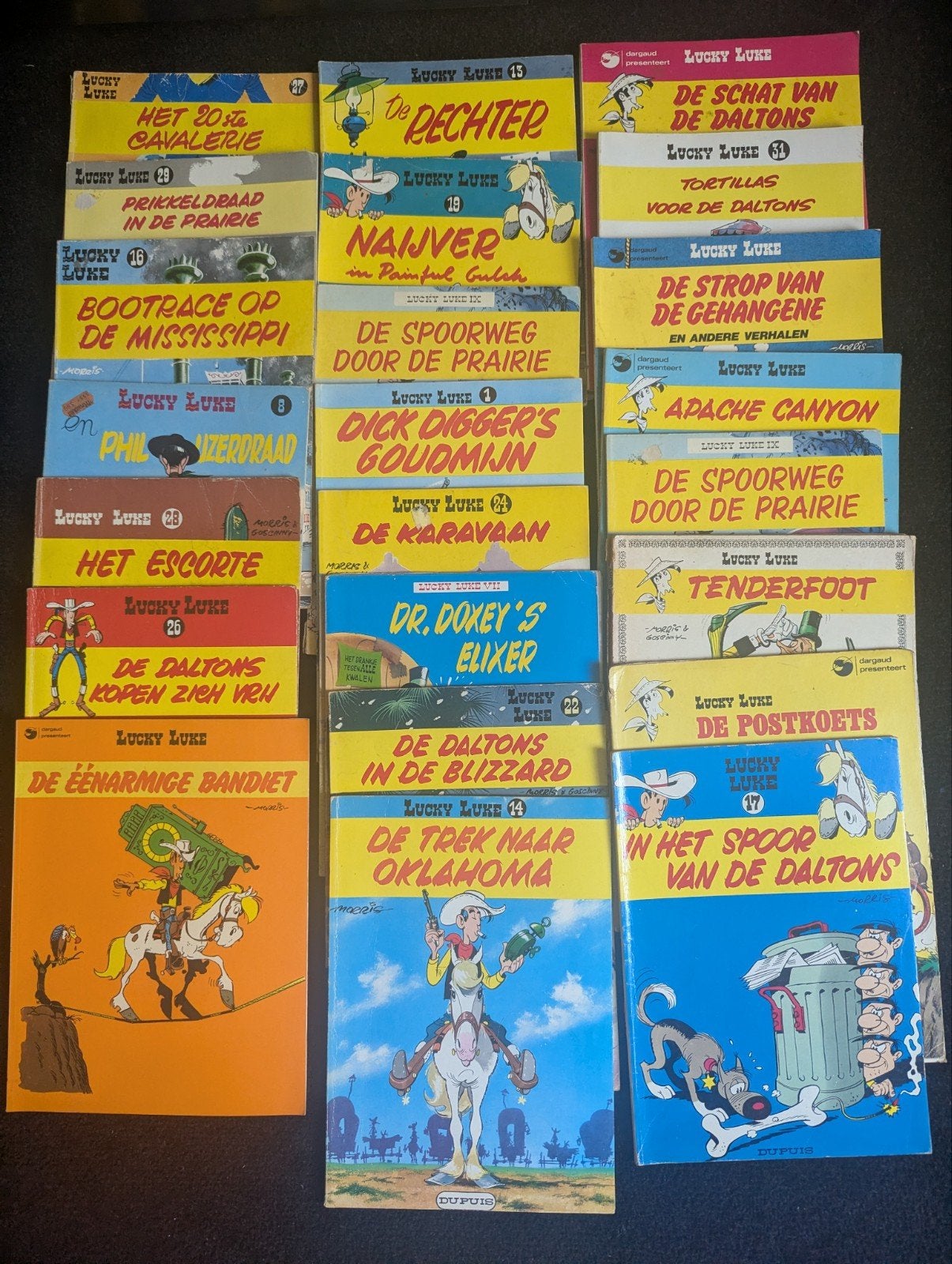 23 Stripboeken Lucky Luke, Meerdere stripboeken, Ophalen of Verzenden, Gelezen