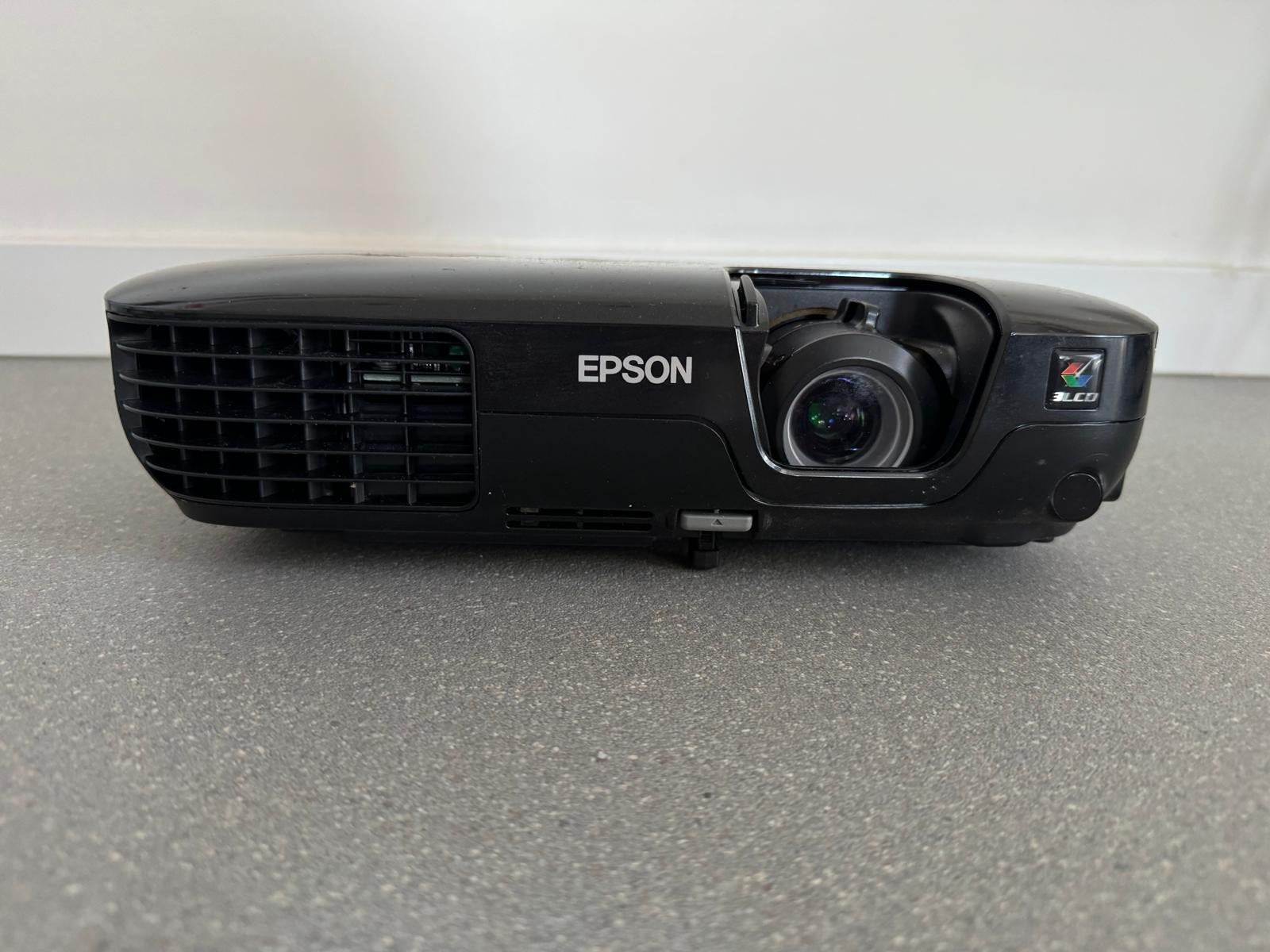 Epson EB-X72 Multimedia Projector met afstandsbediening, Audio, Tv en Foto, Beamers, Gebruikt, Epson, Ophalen of Verzenden, LCD