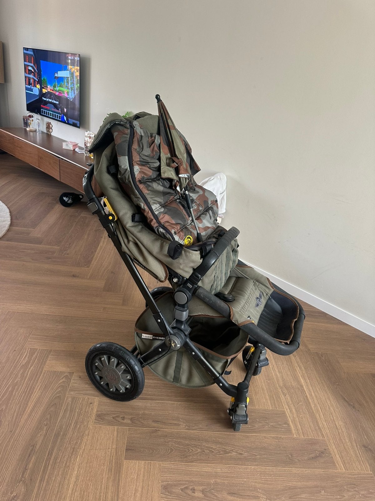Bugaboo x Diesel Kinderwagen, Ophalen, Gebruikt, Voetenzak