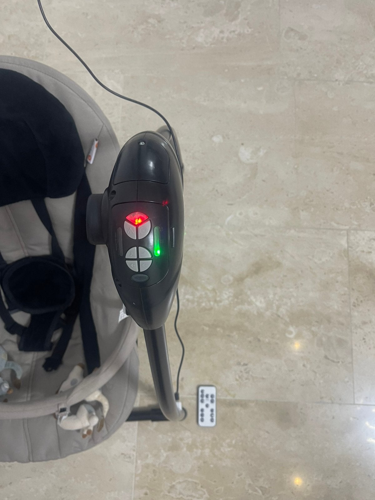 baby schommelstoel electronisch, Ophalen, Zo goed als nieuw, Kap, Overige merken