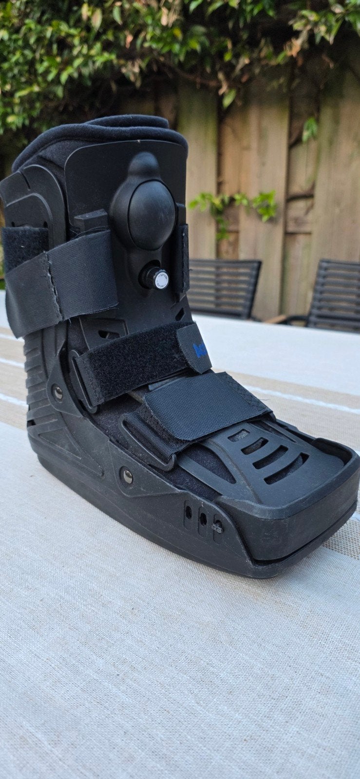 afneembaar loopgips  / airwalker, Diversen, Braces, Ophalen of Verzenden, Zo goed als nieuw