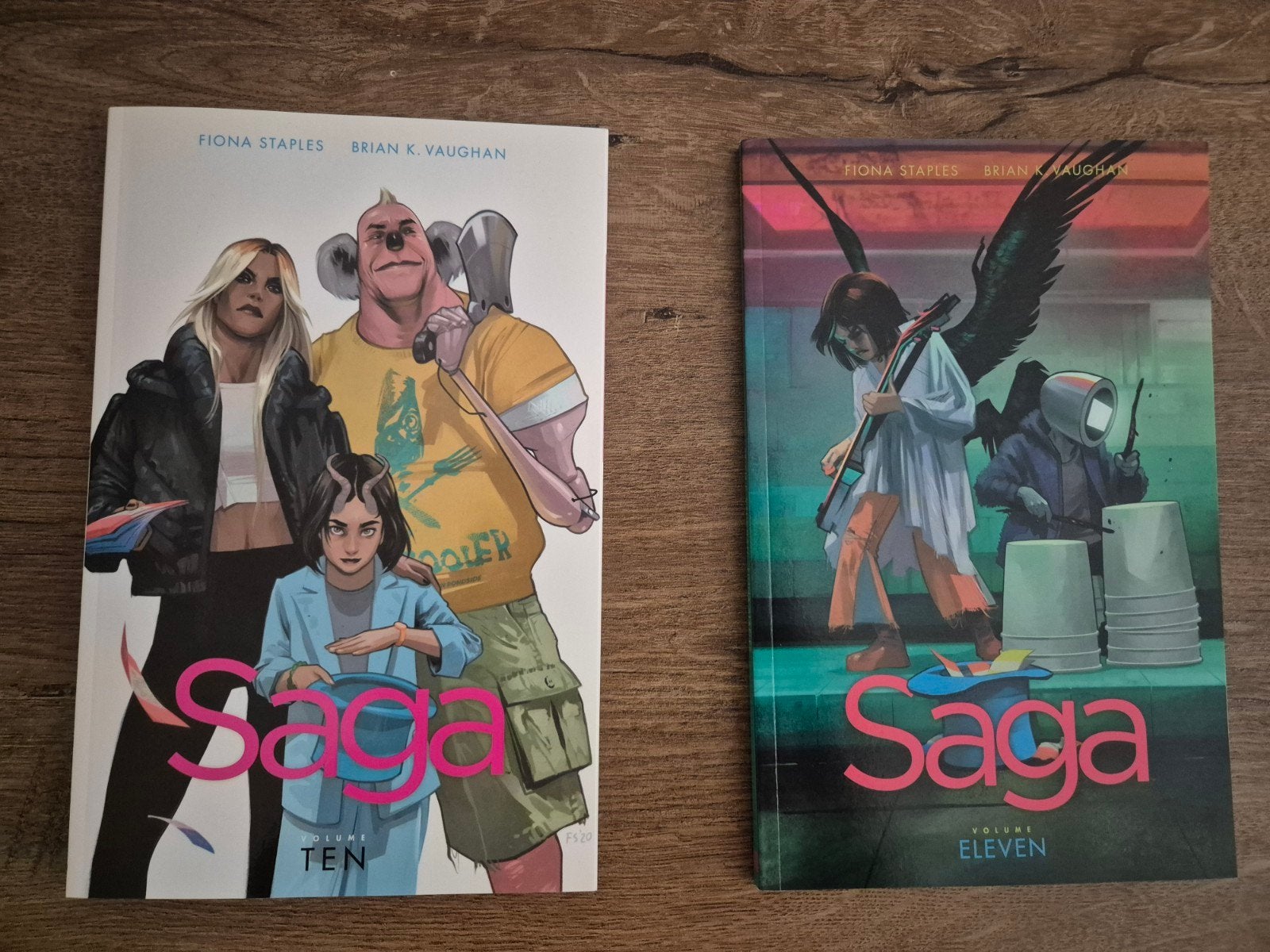 Saga (Image Comics) TPB vol 10 en 11, Meerdere stripboeken, Ophalen of Verzenden, Gelezen, Brian K. Vaughan, Fiona Staples