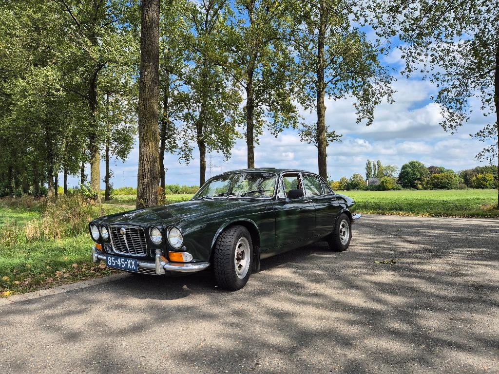 Jaguar XJ 4.2 1973 Groen, Auto's, Jaguar, Automaat, Trekhaak, Beige, Particulier