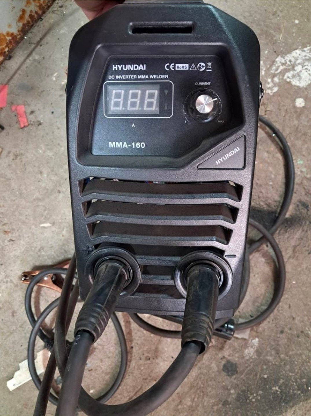 Bieden!! Elektrode laswagen hyundai, Ophalen, Zo goed als nieuw, Minder dan 150 ampère, Elektroden