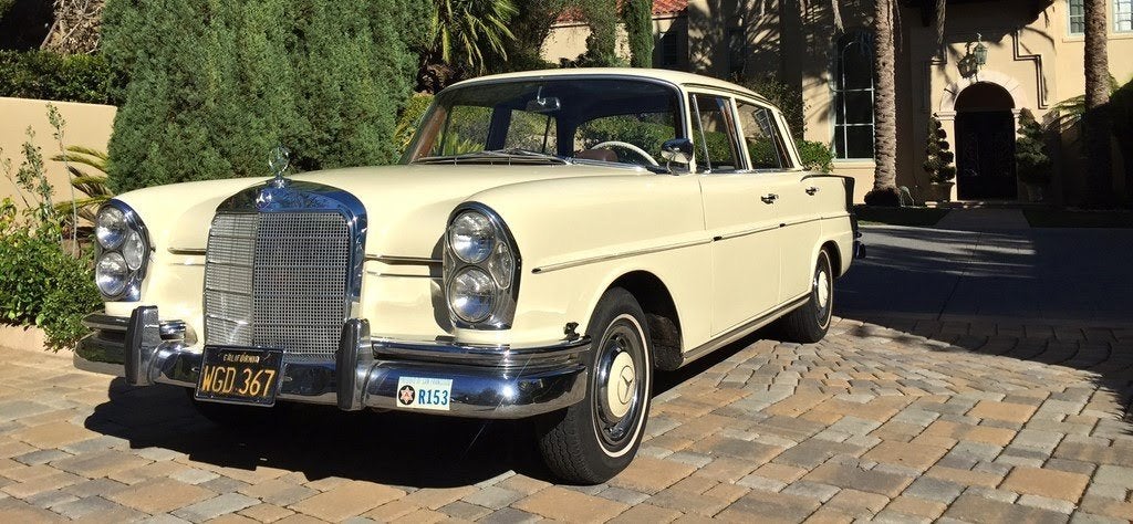 Mercedes W111 - 220S. -1960, Achterwielaandrijving, Overige bekleding, Beige, Handgeschakeld