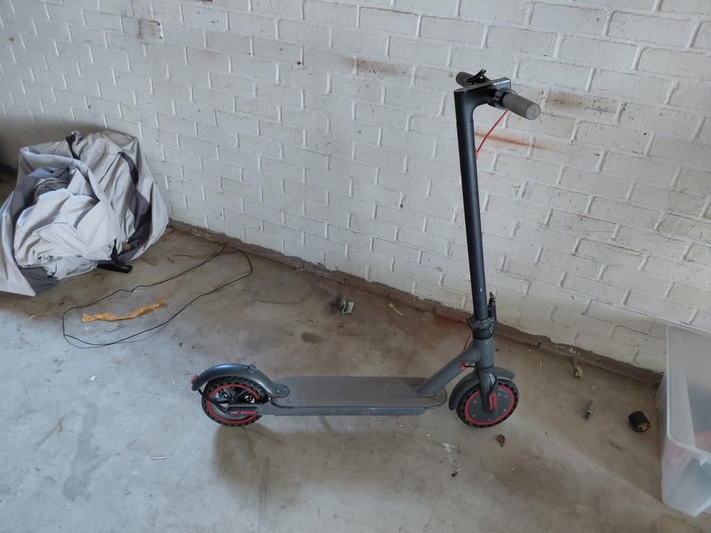 Elektrische step - defect - voor de handige klusser, Ophalen of Verzenden, Gebruikt, Elektrische step (E-scooter), Onbekend