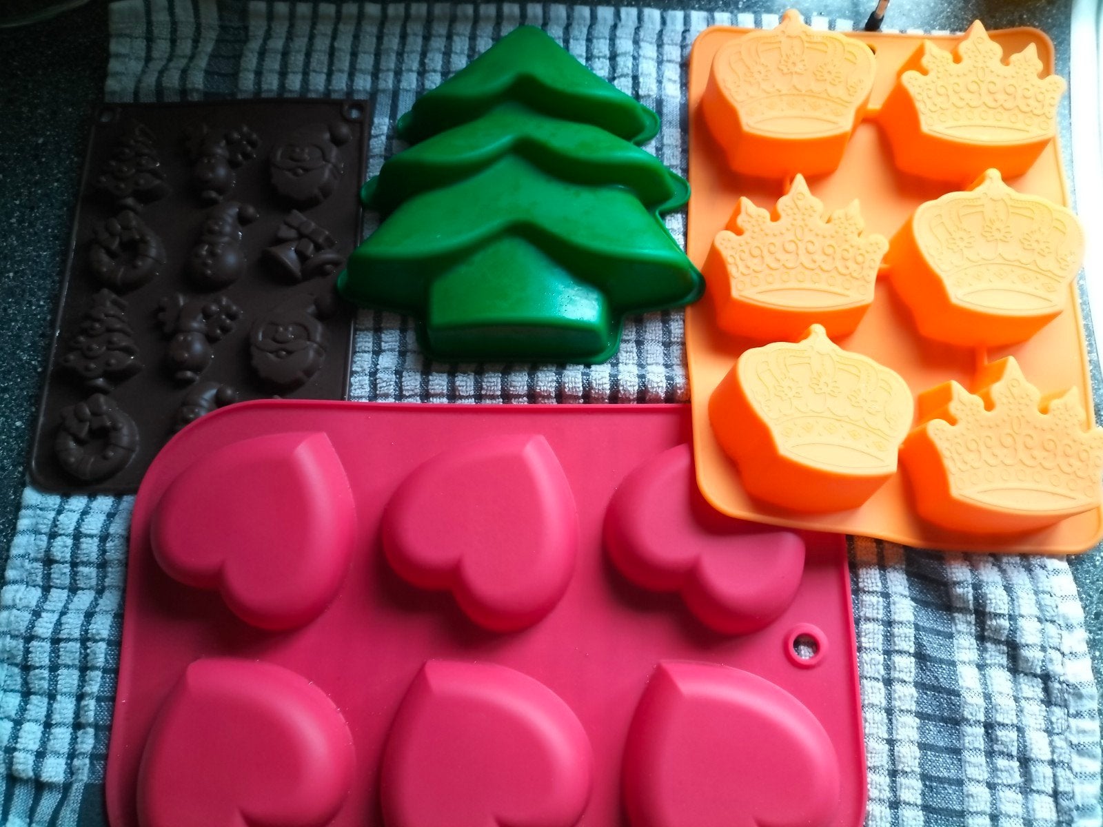 diverse siliconen bakvormen, Ophalen of Verzenden, Gebruikt, Taarten of Cupcakes, Bakvorm