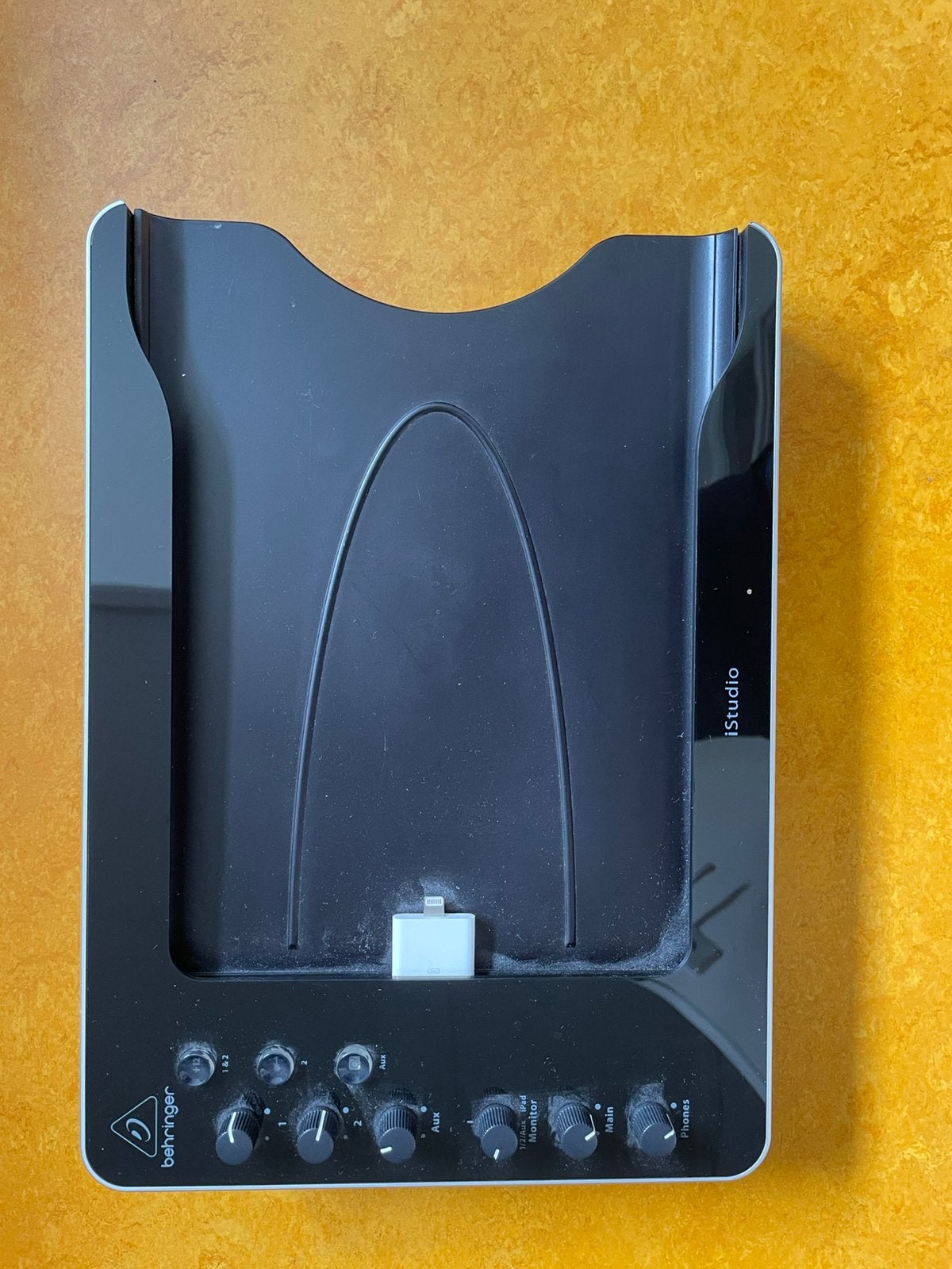 Behringer Ipad audio interface, Ophalen, Zo goed als nieuw