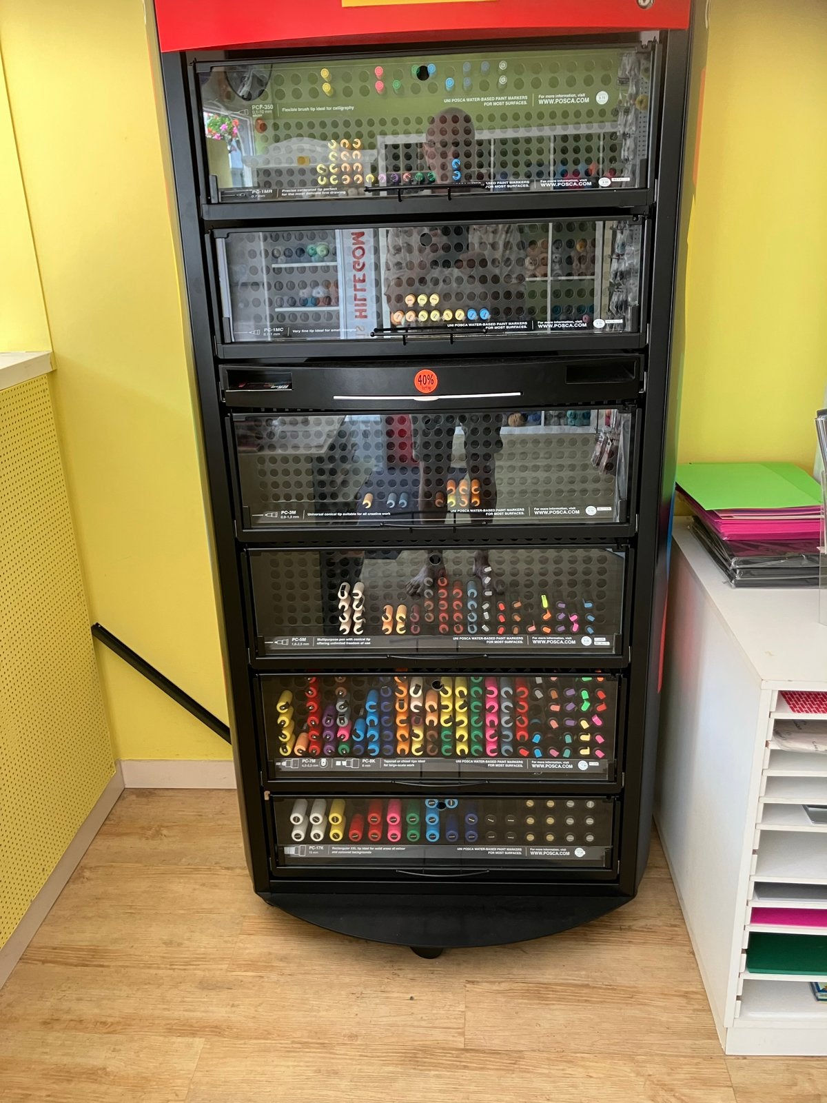 Lege Posca display kast - Perfect voor kunstenaars, Gebruikt, Gereedschap of Toebehoren, Kunststof, Overige merken