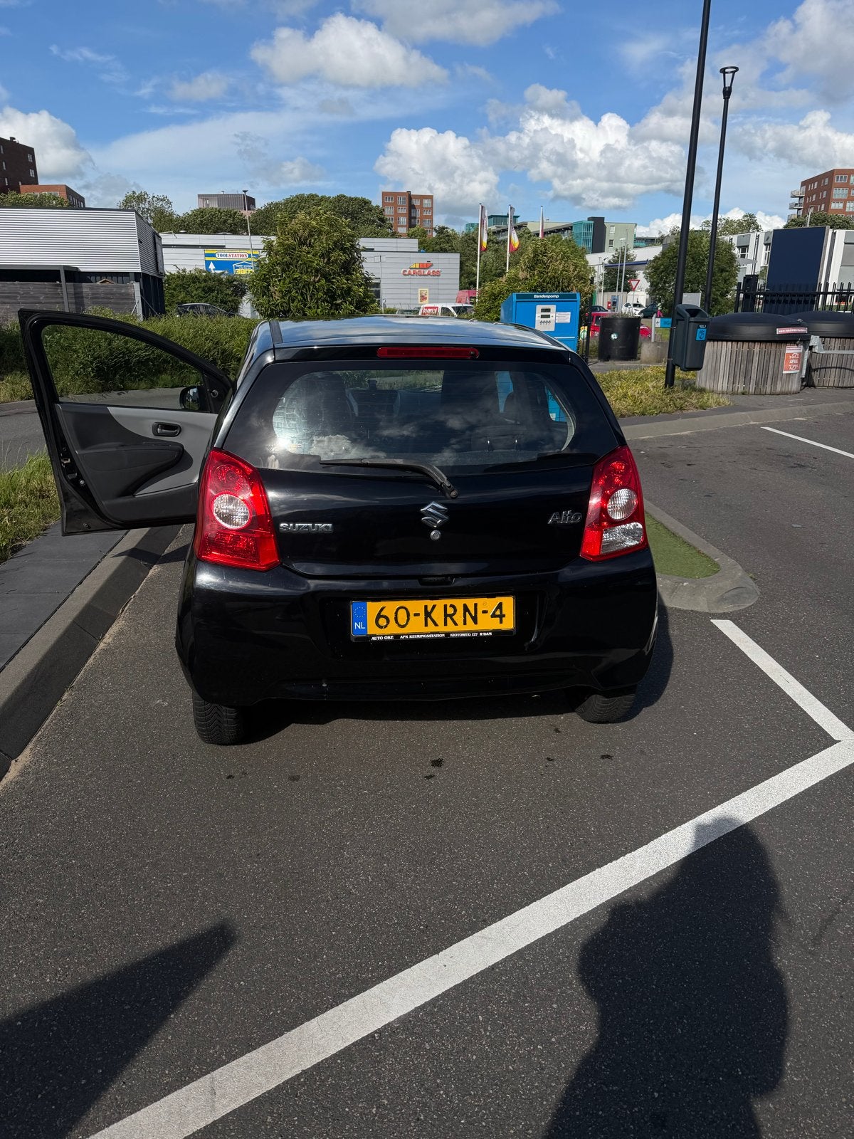 Suzuki Alto 1.0 2010 Zwart, Auto's, Voorwielaandrijving, 200 kg, 4 stoelen, Origineel Nederlands