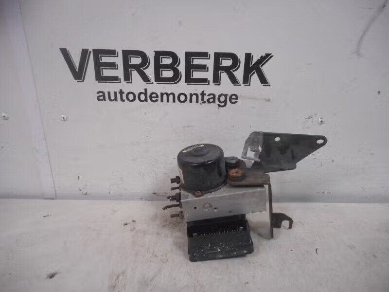 ABS POMP Ford Focus 1 (01-1998/11-2004) (2m51-2c405-ae), Gebruikt, Ophalen of Verzenden, Ford, Sodener Straße 9 65824 Schwalbach, DE