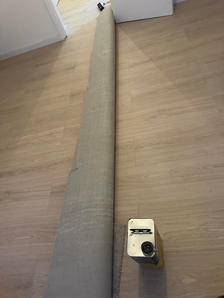 Nieuw Tapijt voor trapbekleding (8m2), Ophalen, Overige materialen, 30 cm of meer, 50 tot 150 cm