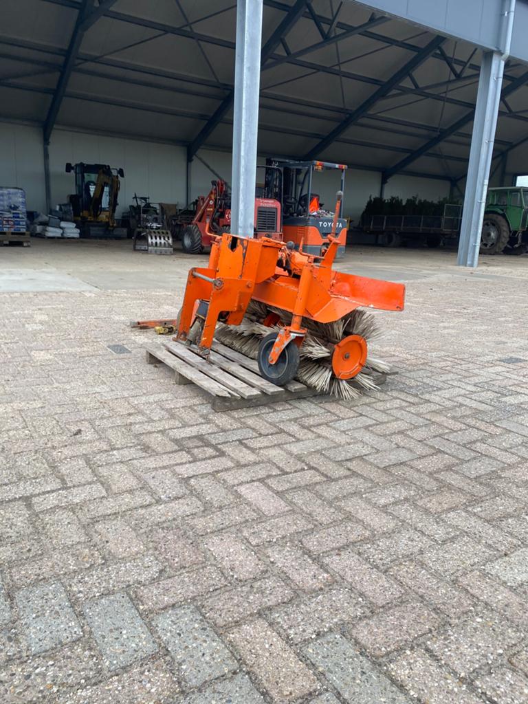 Veegmachine voor holder in fronthef, Ophalen of Verzenden