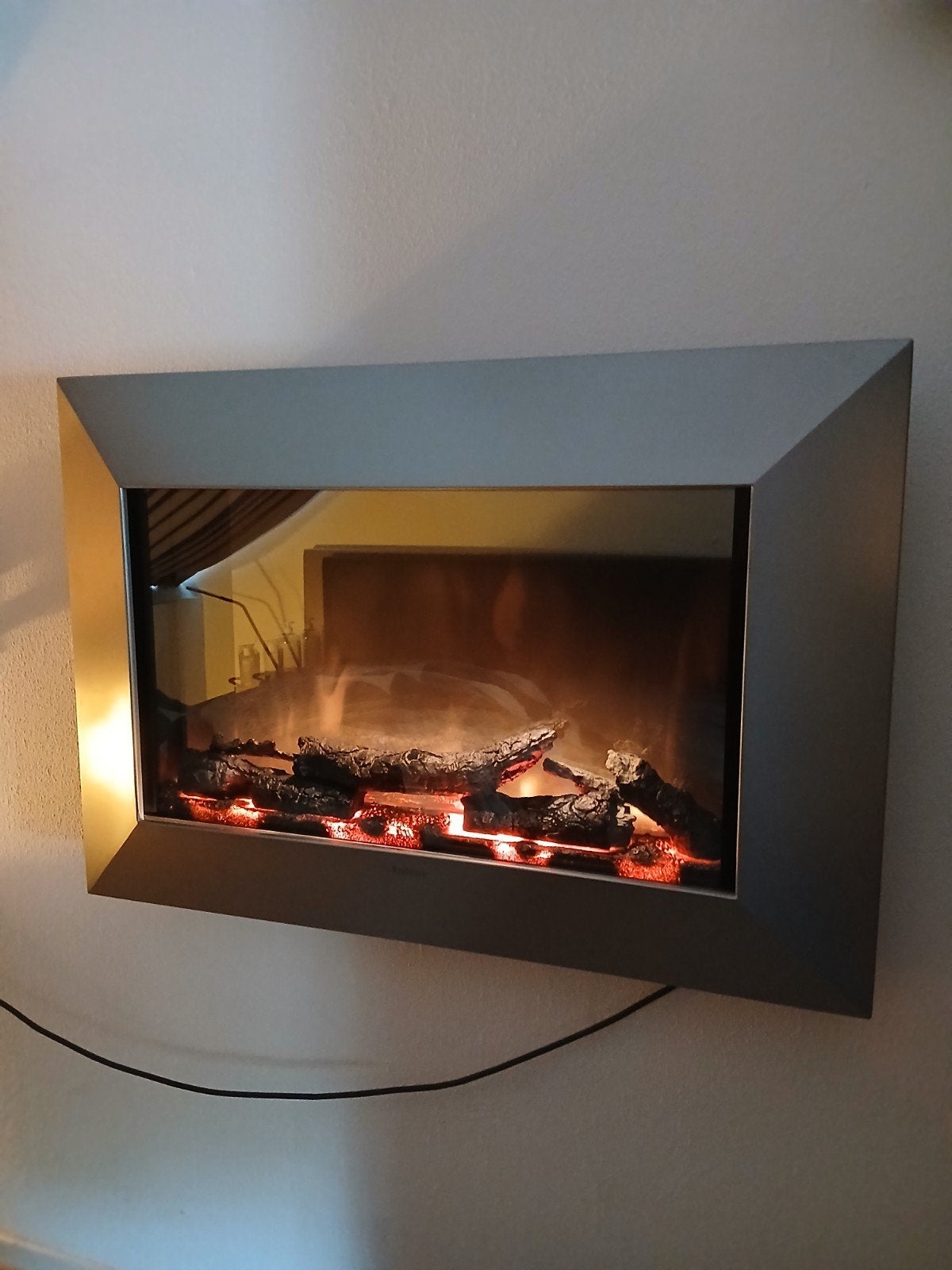 Faber SP4 elektrische sfeerhaard Wandmodel afstandsbediening, Ophalen, Zo goed als nieuw, Hangende haard, Elektrische haard