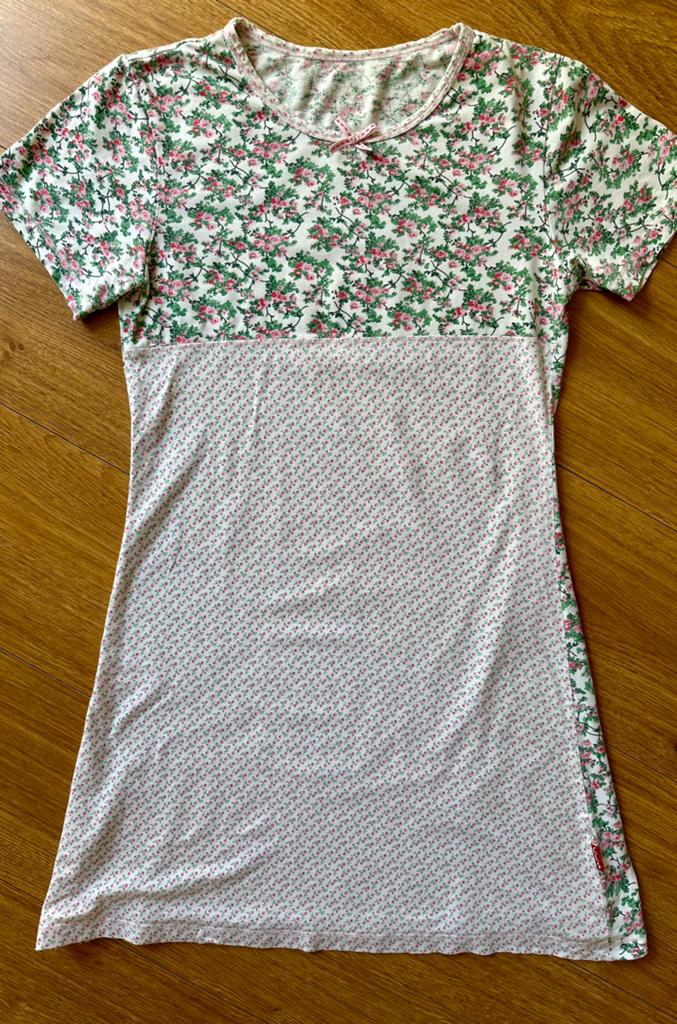 Lief gebloemd nachthemd Claesen’s 158-164, Ophalen of Verzenden, Zo goed als nieuw, Meisje, Nacht- of Onderkleding