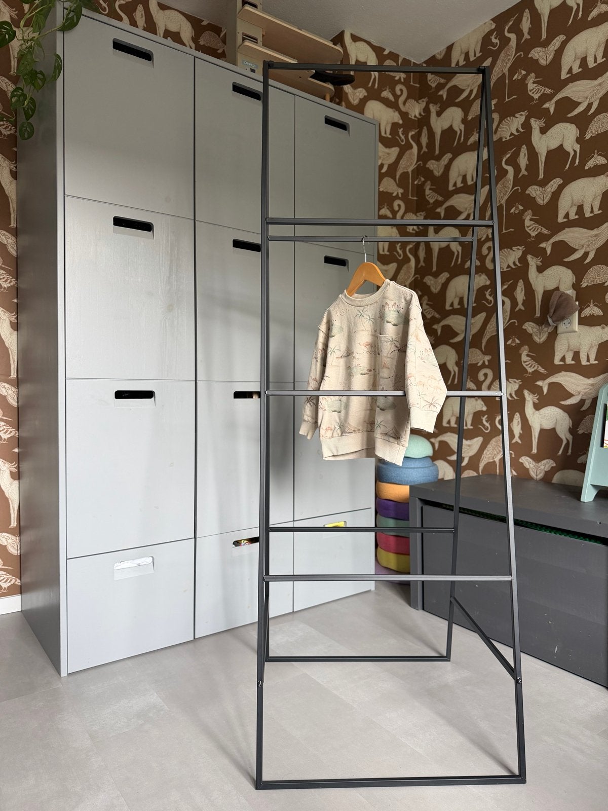 Metalen rek ladder zwart industrieel dressboy kledingrek, Ophalen of Verzenden, Metaal, Industrieel, Gebruikt