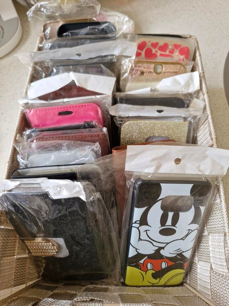 22 Telefoonhoesjes en covers - Diverse modellen en kleuren, Telecommunicatie, Ophalen of Verzenden, Nieuw, Hoesje of Tasje
