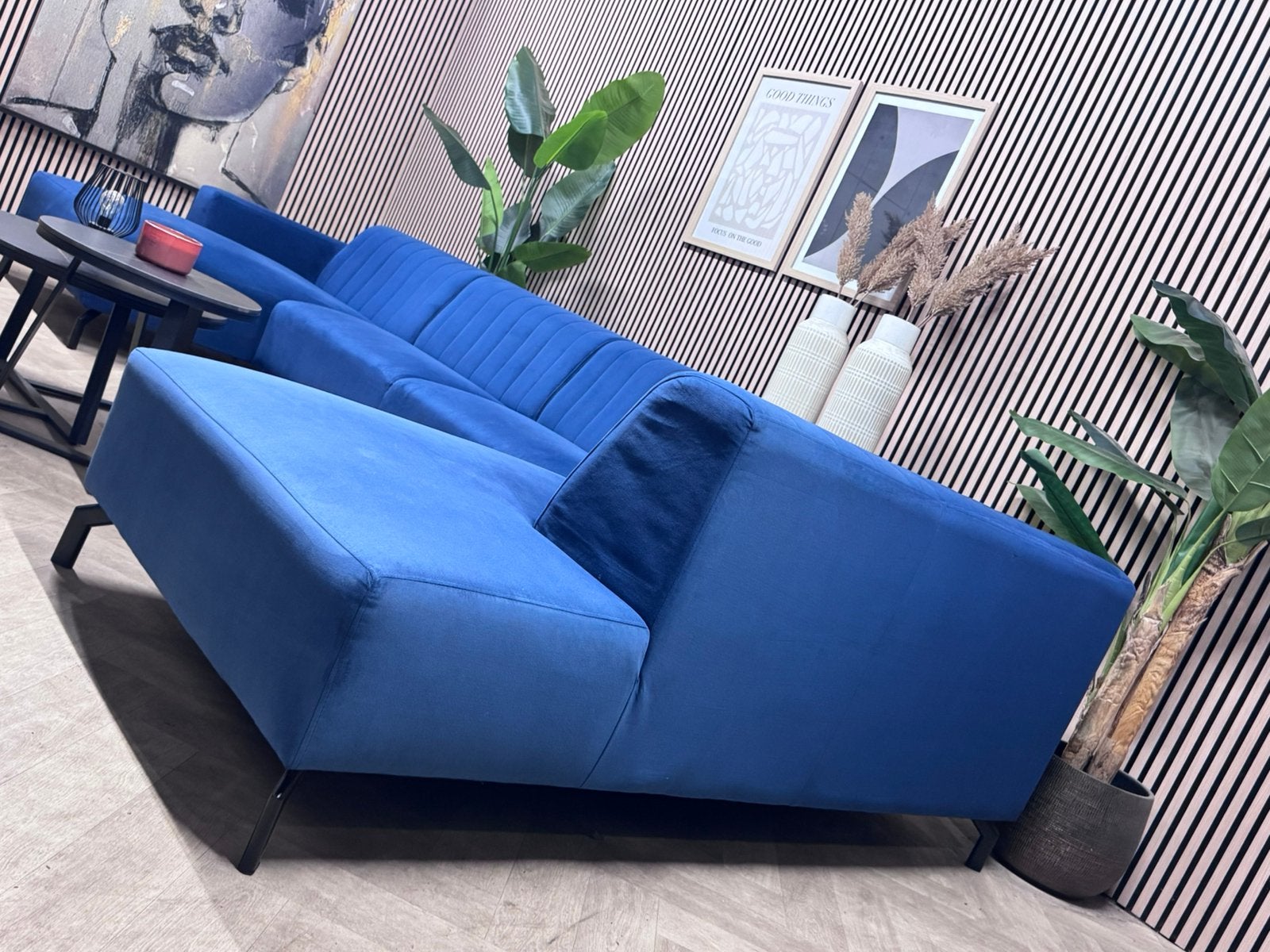 ZGAN Hotel Chique Velvet Velours U-Bank - Royal Blue - 384cm, -, Hoekbank, 300 cm of meer, 75 tot 100 cm