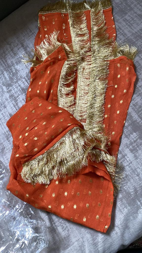 Indian bollywood dupatta sjaal oranje goud, Kleding | Dames, Overige typen, Maat 46/48 (XL) of groter, Oranje, Ophalen of Verzenden