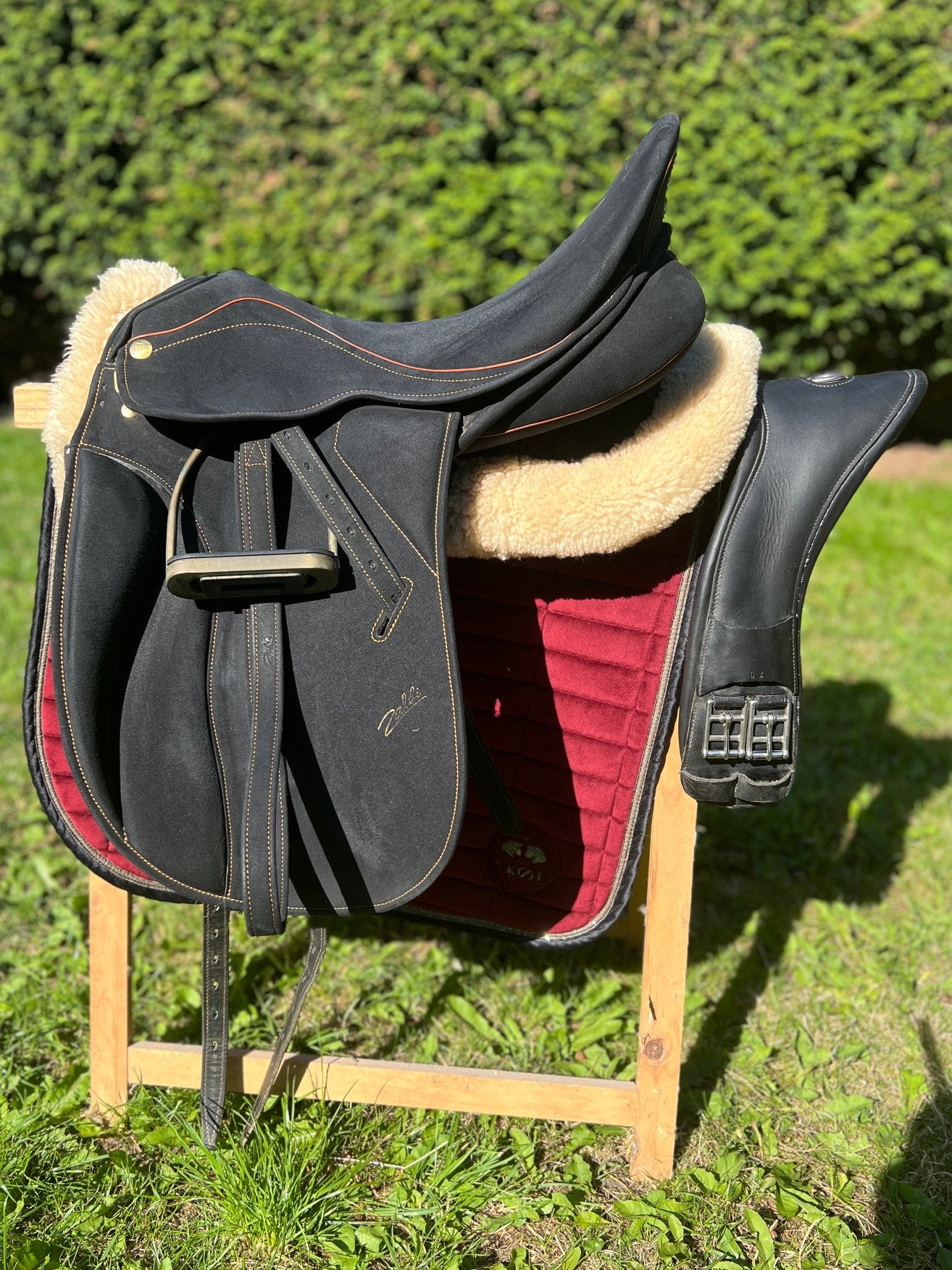 Zaldi Hanover Dressuurzadel 19 Inch W Zwart Incl Toebehoren, Dressuur, Wijd, Overige merken, XL (18 inch of meer)