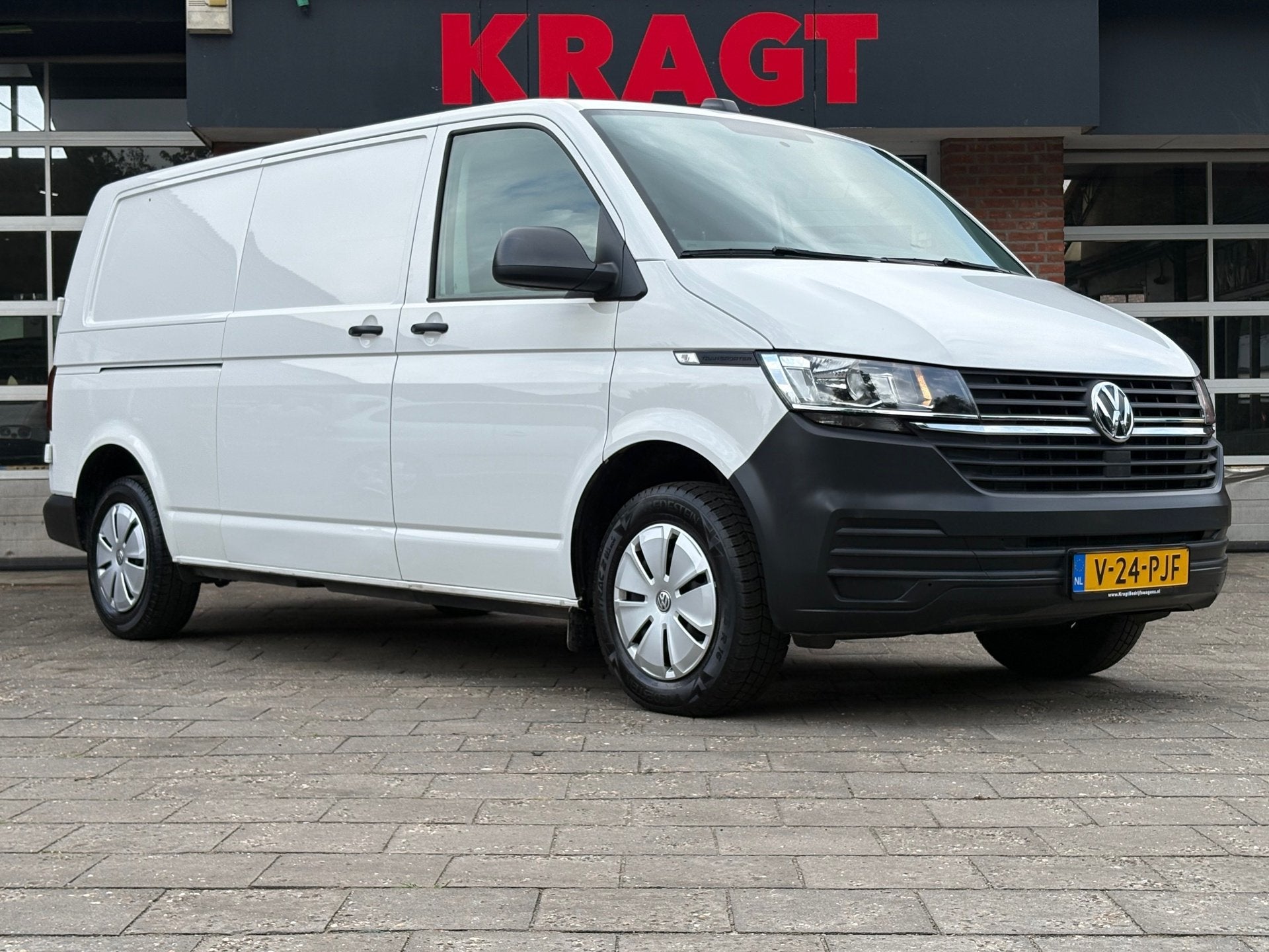 Volkswagen TRANSPORTER 2.0 TDI L2H1 150PK!|DSG Automaat|airc, Auto's, Dealer onderhouden, Stof, Gebruikt, 4 cilinders