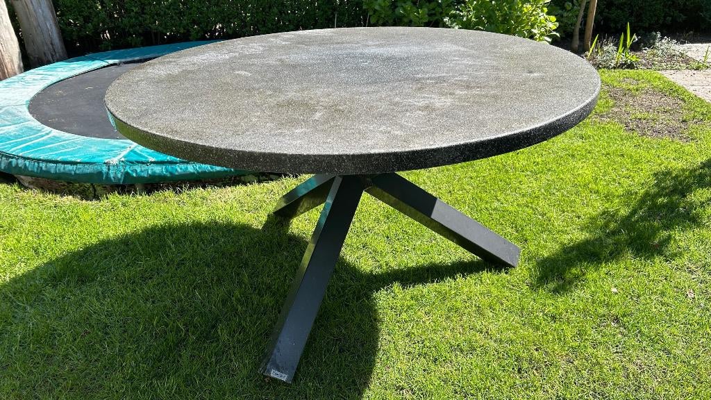 ronde tuintafel met spinpoot 135 cm diameter tierra outdoor, Ophalen, Gebruikt, Rond, Kunststof