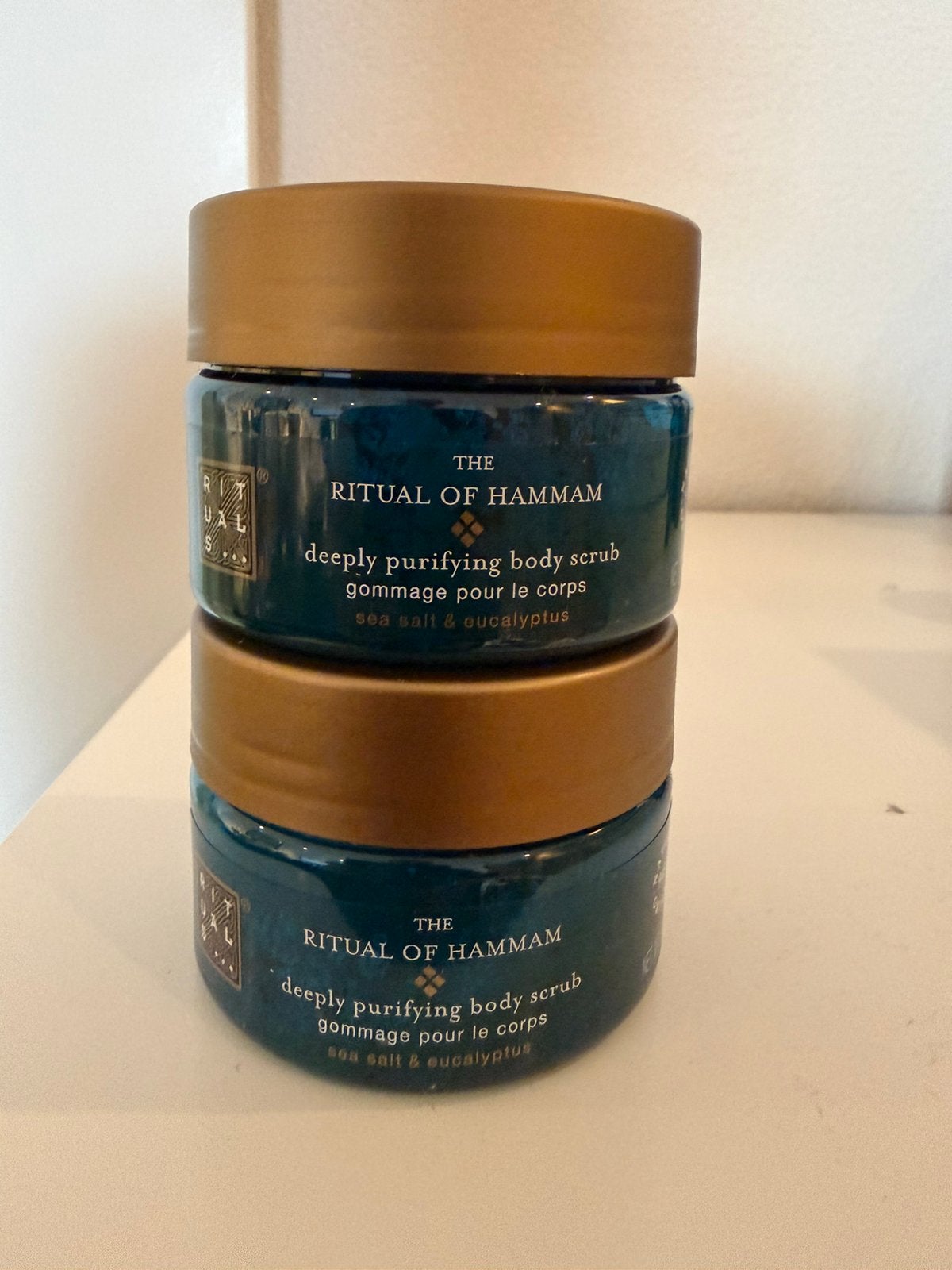 Nieuw Rituals Hammam deepley purifing body scrub 125g, Ophalen of Verzenden, Nieuw, Bad & Douche