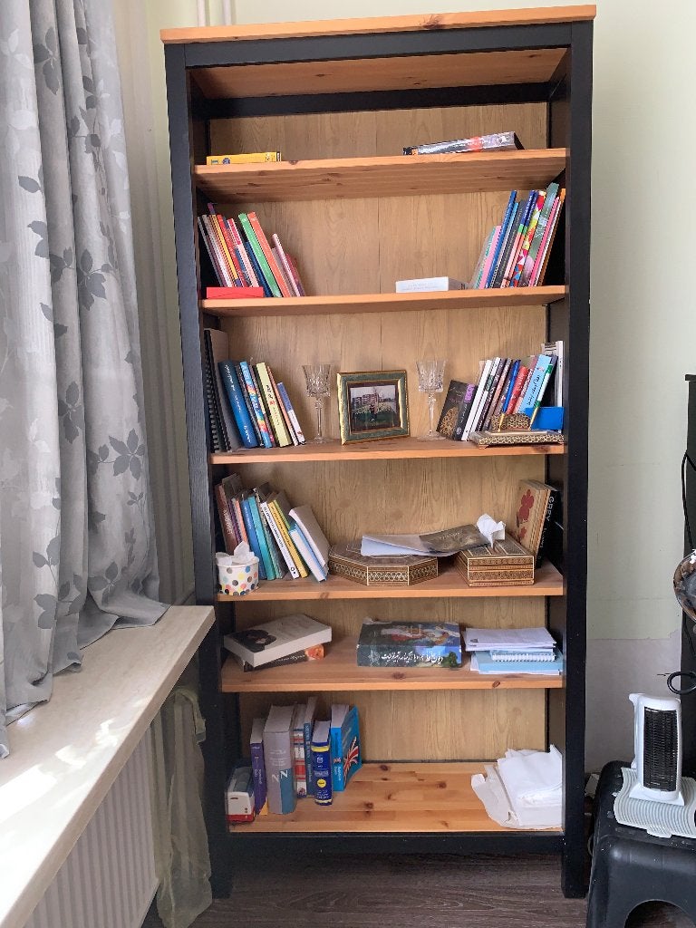 Hemnes IKEA 2 x hetzelfde boekenkasten, Ophalen, 50 tot 100 cm, Zo goed als nieuw, 150 tot 200 cm