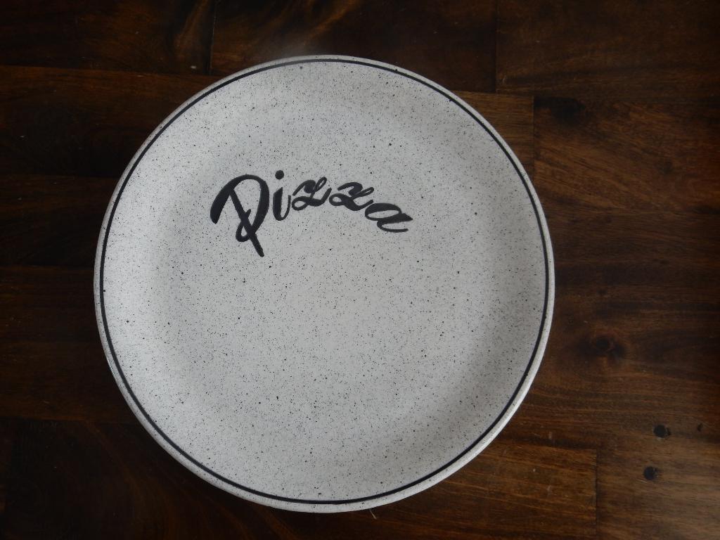 Pizzabord, Huis en Inrichting, Keuken | Servies, Ophalen of Verzenden, Gebruikt, Overige stijlen, Bord(en)