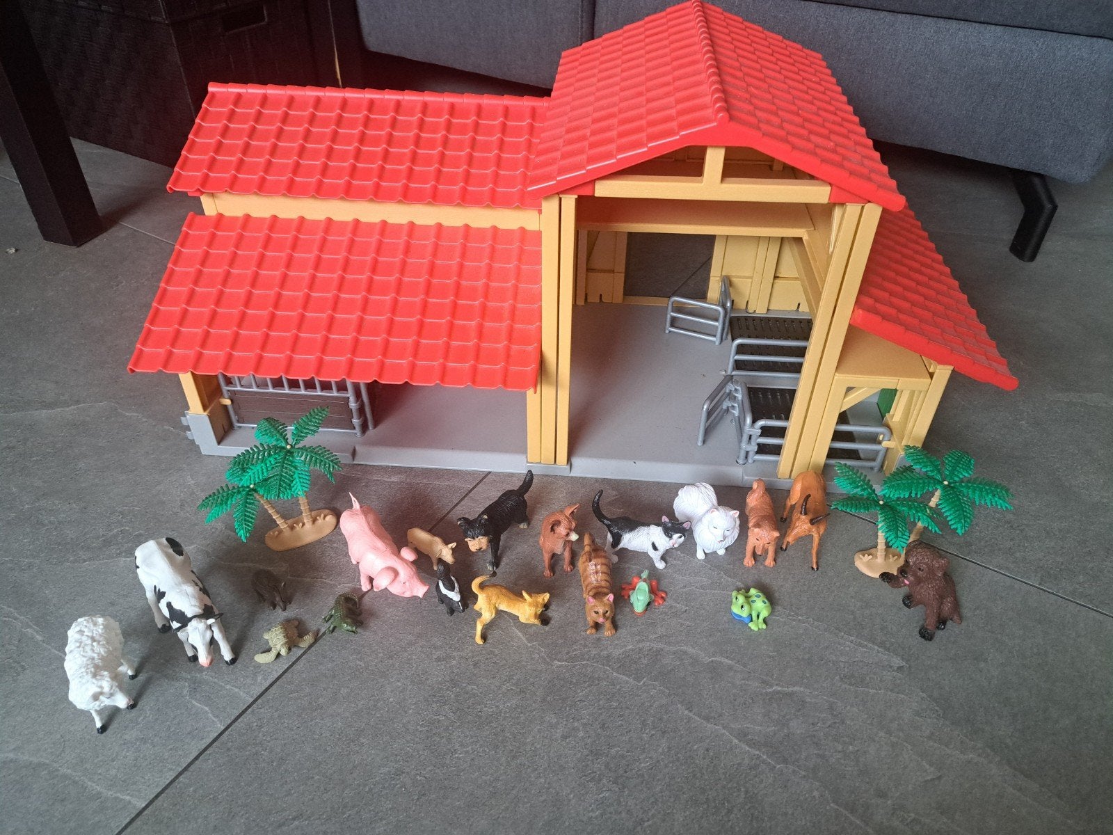 Schleich Farm World Grote Boerderij, Ophalen, Gebruikt, Jongen of Meisje