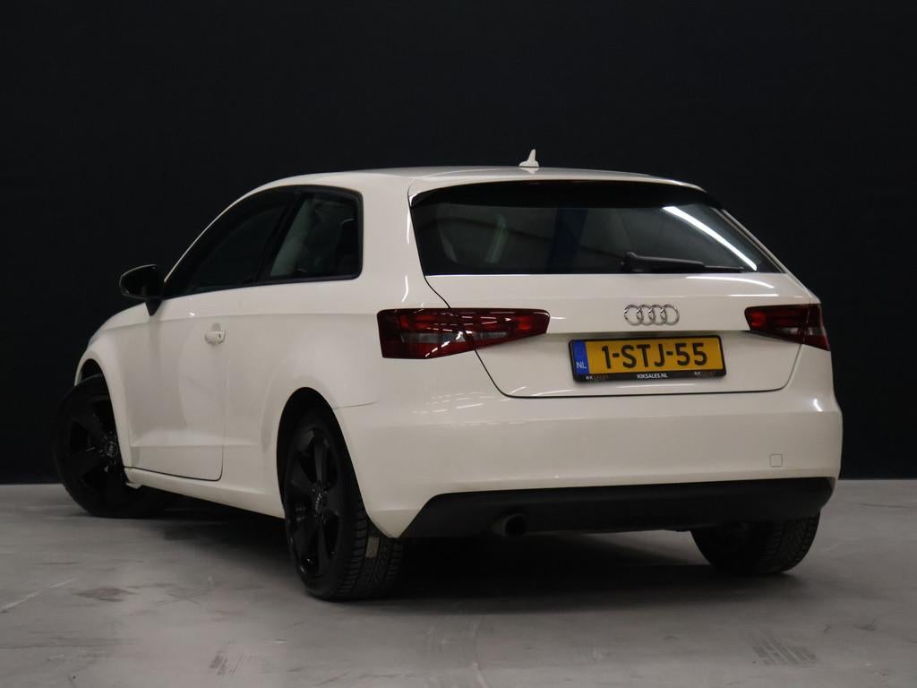 Audi A3 1.2 TFSI Sportline [CRUISE CONTROL, NAVIGATIE, AIRCO, Euro 5, Stof, Zwart, 4 cilinders