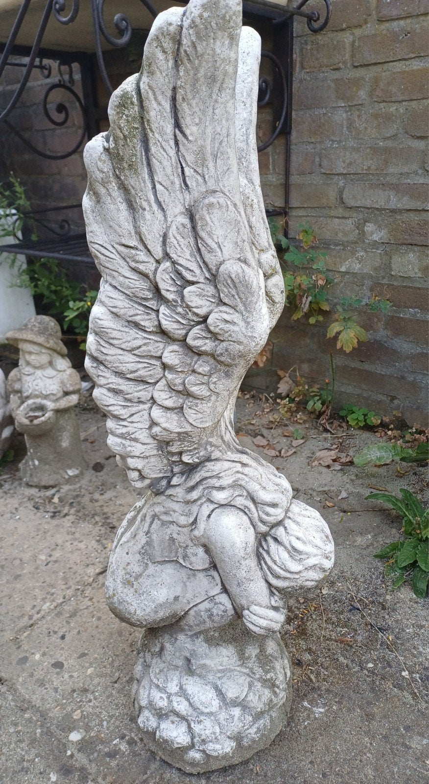 Betonnen engel, Tuin en Terras, Tuinbeelden, Ophalen, Zo goed als nieuw, Beton, Engelenbeeld