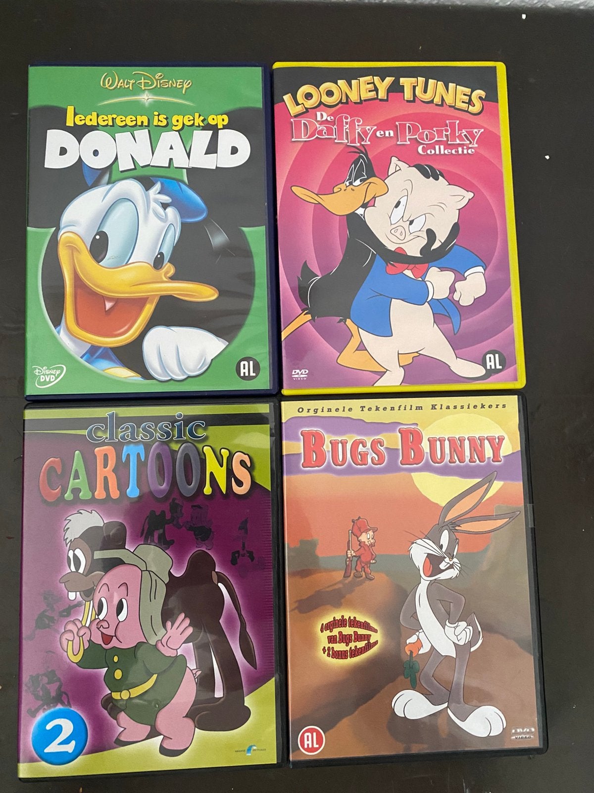 4DVDS in 1 koop: Bugs Bunny, Daffy Porky, Donald Duck etc, Alle leeftijden, Ophalen of Verzenden, Zo goed als nieuw, Overige typen