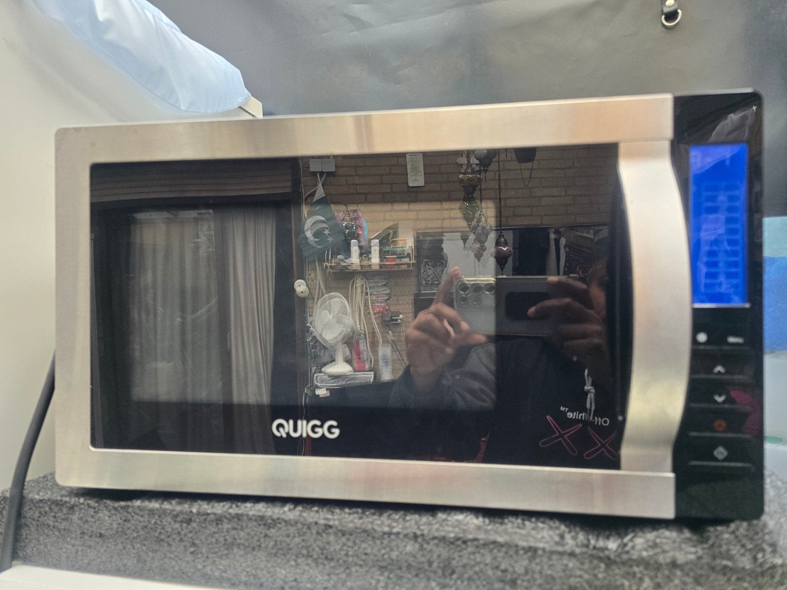 Quigg medion 4 in 1 combi magnetron, Witgoed en Apparatuur, Magnetrons, Grill, Oven, Ophalen