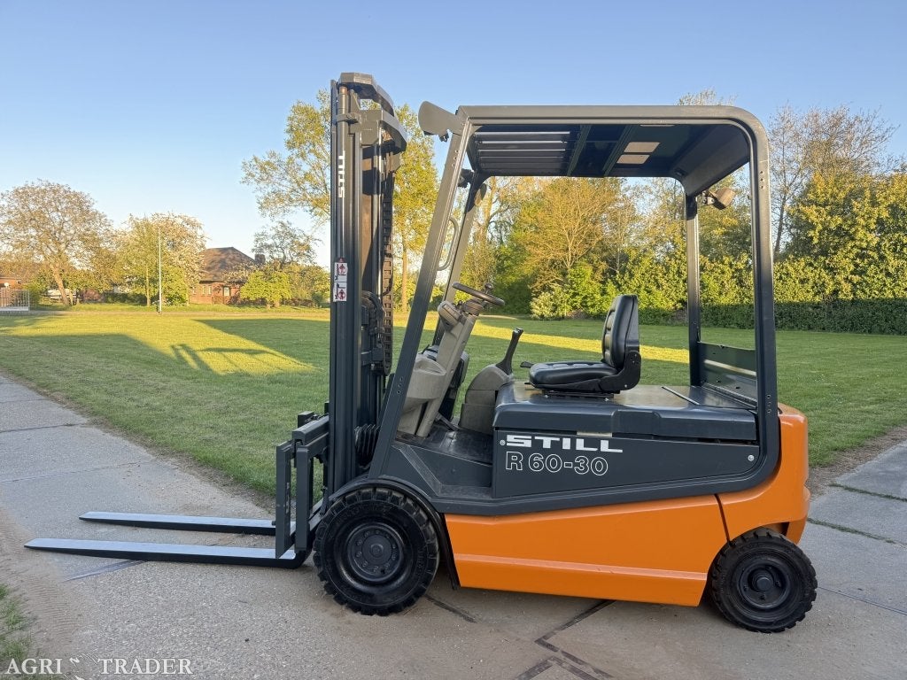 Still 3 tonner elektrische heftruck freelift + Sideshift, Info@vanbeurdenheftrucks.nl, Heftruck, Ophalen of Verzenden, Kievitsham 48 Hoenzadriel