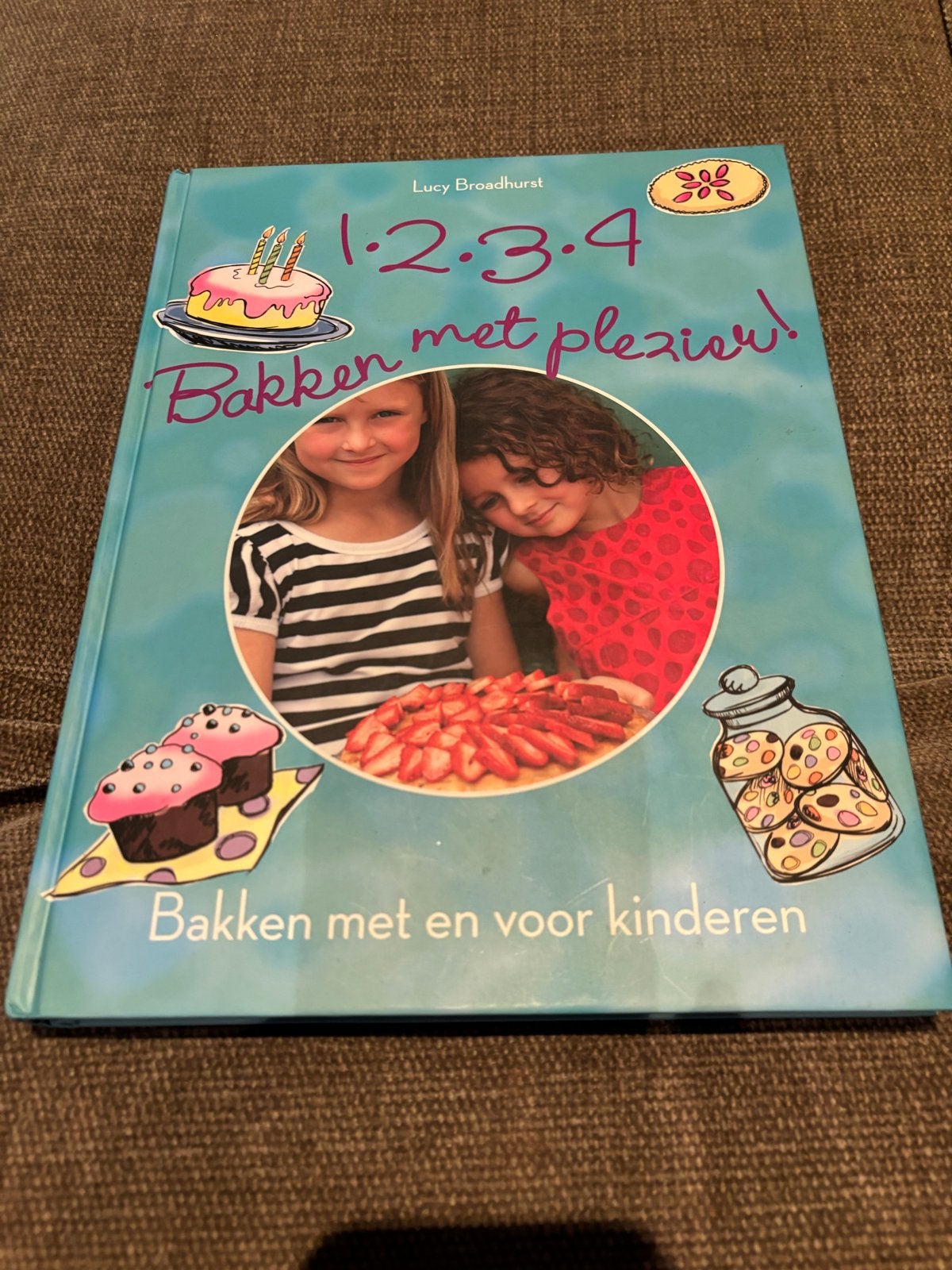 1.2.3.4 Bakken met plezier! Bakken met en voor kinderen, Boeken, Kookboeken, Ophalen of Verzenden, Zo goed als nieuw, Overige gebieden